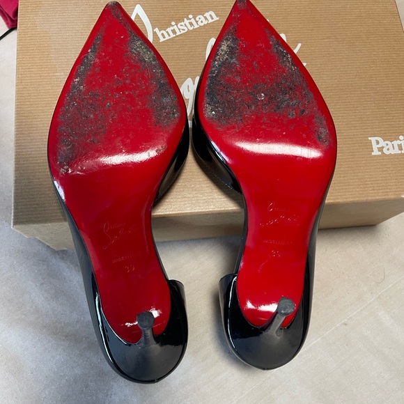 Authentic CHRISTIAN LOUBOUTIN Runway black patent leather pumps - Picture 5 of 9